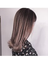 ジョナサン リヴィングストン(JONATHAN LIVINGSTON)&nbsp;バレイヤージュ×パールピンク