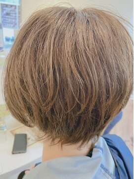 ヘアー バイ ミーズ(hair by Mii’s) マッシュウルフ ケイ素カラー
