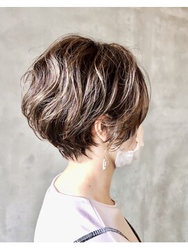 スニップ(Snip) 癖毛活かし　大人美人ショート/ハイライト