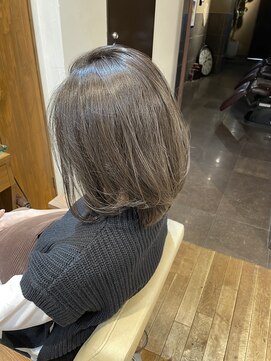 エクリ 麻布十番(equri) 似合わせレイヤーボブ