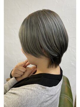 リコ 池袋東口店(Liko) ミルクティーグレージュ