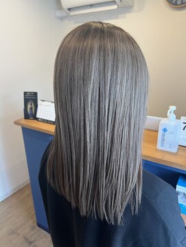 アルタイル ヘア デザイン(ALTAIR HAIR DESIGN) シルバーベージュ