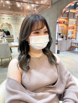 ロンド エスポワール 錦糸町(Lond espoir) 斜めバングデザインカラーグレージュ【韓国ヘア/顔まわり】