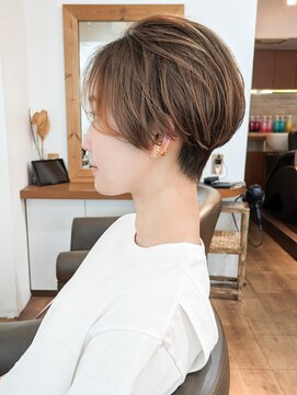 リアン(lien) デザインカラーシルキーベージュ白髪ぼかしハイライト☆自由が丘