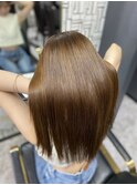 大人可愛い透明感立体感グレージュ×エアストレート