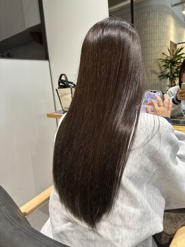 ローゼル(roselle) カシミヤトリートメントで艶髪に(^^)