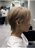 センターパートウルフ×ミルクティーベージュ
