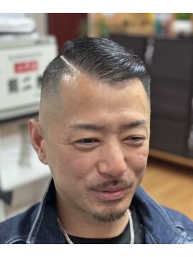 ピシャッとニ代目銀二郎 シンサイ刈り