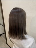グレージュ