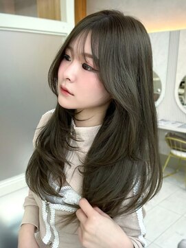 アフロートリノ(AFLOAT Leino) 結べるレイヤーカット　上げも下ろしもできる2wayバング