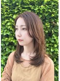 ワンカールで華やかに！ミディアムレイヤー