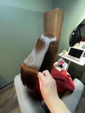 イム 博多 祇園(im) 艶髪ロング