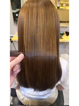 エメ 大宮(Aime) 大人ガーリーベージュ Aime大宮