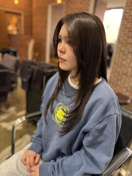 ヴィップルーム(viproom) ツヤ髪スタイルブルージュマッシュウルフイヤリングカラー