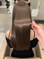 フンヌフンヌ セカンド インパクト(funnufunnu 2nd IMPACT) アイロン無しでもまとまる髪質改善ストレート【北戸田】