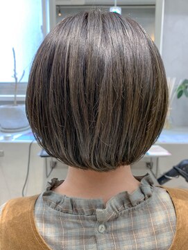 テトヘアー(teto hair) 伸ばしかけ、ボブ、マッシュ、オリーブベージュ