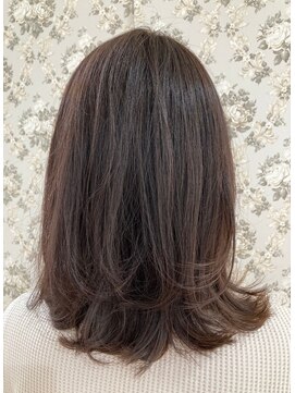 ルシエル バイ カトレアグループ(Le Ciel) 会社もOK！ペールベージュインナーカラー