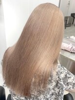 ウィコ 新宿(WICO)&nbsp;ミルクティーカラー☆ケアブリーチ/ペールベージュ[新宿駅]