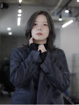 スラップス(SLAPS.) グレー　ミディアム　大野城　美容室