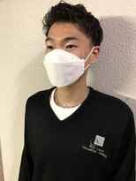 ナチュラルパーマ　メンズスタイル