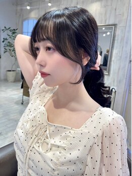 レイラバイアフロート 吉祥寺(Lila by afloat)の写真/[吉祥寺駅徒歩3分]高い技術力とセンスを持つスタイリストが生え際や髪質を見極め、小顔ヘアをプロデュース