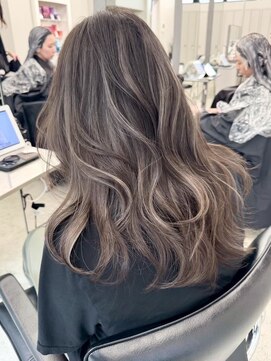 ジルブラン 土浦(JIL BLAN) ハイライトバレイヤージュダブルカラーケアブリーチ20代30代