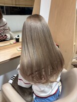 アンフィ 東京(Amphi)&nbsp;【ケアブリーチでできる!!大人気外ホワイトベージュ♪】