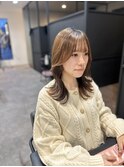ミディアムハッシュカット