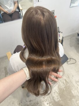 ビューバイネオリーブ 用賀店(Beau'r by neolive) 黒髪クラゲヘアーオリーブグレー小顔ココアベージュ[用賀]