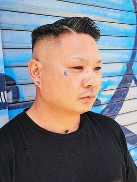 クラシック シザーズ(Classic SCISSORS) スキンフェード/刈り上げ/メンズカット