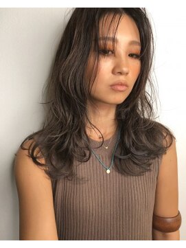 ステア メゾン(stir maison) 大人カッコいい ミディアムアッシュ MAKOTO