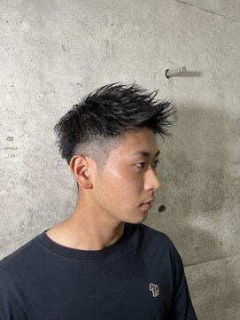 イーラ(era) アップバング×ジェットモヒカン×グラデーション