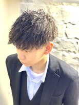 ミリオンバックス 上野(Million Bucks)&nbsp;2ブロックマッシュツイストスパイラルパーマ<理容室>