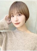 マッシュショート前髪長めハンサムショート黒髪ショート襟足短め