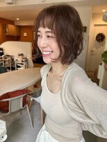 ホール(WHOLE) 【WHOLE】くせを活かしたウェーブボブ