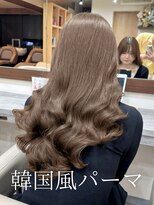 アミー 池袋(Ammy)&nbsp;パーマ/韓国風パーマ/コテ巻き風パーマ/レイヤーカット/池袋