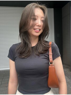 ブラウン(BROUN) 透明感オリーブベージュ