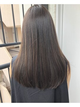 ルフトバイアンビエンテ(Luft by ambiente) ダークブラウン　ストレートスタイル