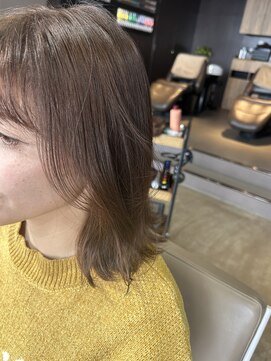 ブローチェ マカナ(BROCHE makana) シアベージュ