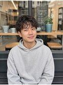 ツーブロックスペインカール韓国マッシュツイストパーママンバン