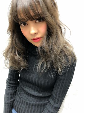 ローランド(Rowland) 《桐原真理子》シースルーバング☆グレージュ☆