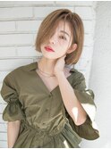 似合わせカット ヌーディーカラー 前下がりボブ