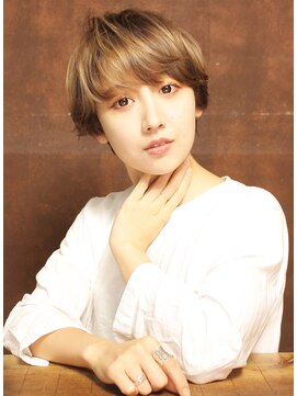 シアンデルカ(CYANDELUCCA) 大人のハイトーンマッシュショート