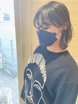 オーシャン(Ocean)&nbsp;ウルフマッシュ/シースルー前髪/イヤリングカラー/オン眉ボブ