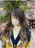 インナーベージュ