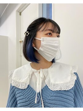 キー(kii) イヤリングカラー　ネイビー　ブルー　福岡　天神　薬院　20代