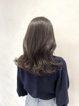 ザックラフィネ(ZACC raffine) 落ち着いたグレージュカラー〔透明感たっぷり艶ぷるカラー〕