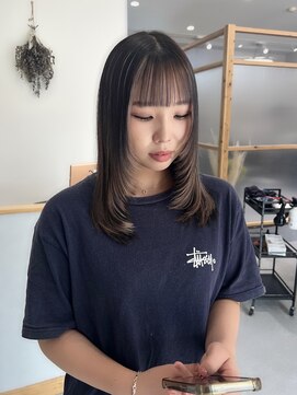 アネラ(Anela) 顔まわりレイヤー　ハイライト風デザインカラー【平井】