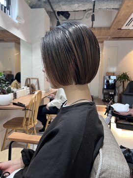 アドア 横浜(ADORE) 【ADORE横浜】ボブ×グラデーションカラー