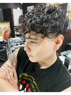 バッドバーバー 蒲田店(BAD BARBER) スペインカールスキンフェード